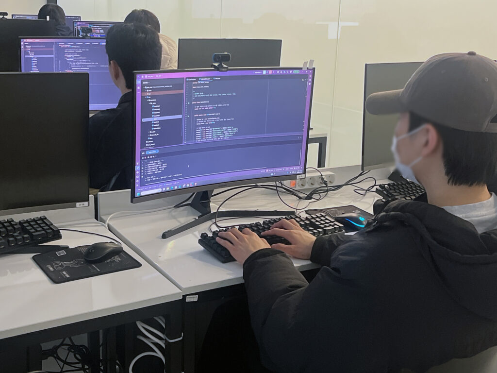 안드로이드 앱 개발 과정 완전 정복 3개월 | Kotlin Android Studio 플레이스토어 배포까지 android app development course main