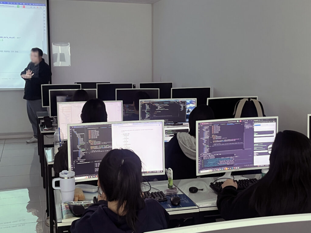 프론트엔드 개발 과정 완전 정복 6개월 | HTML CSS JavaScript React 취업까지 frontend course career changer