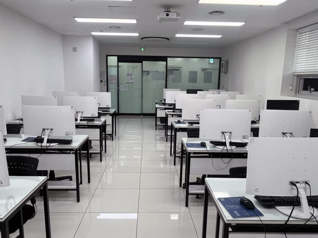 프론트엔드 개발 과정 완전 정복 6개월 | HTML CSS JavaScript React 취업까지 frontend course responsive web practice