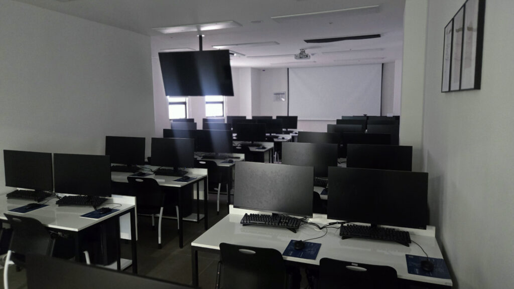 JSP 과정 완전 정복 3개월 | MVC 구조 DB 연동 실전 웹개발 프로젝트까지 jsp course job placement support